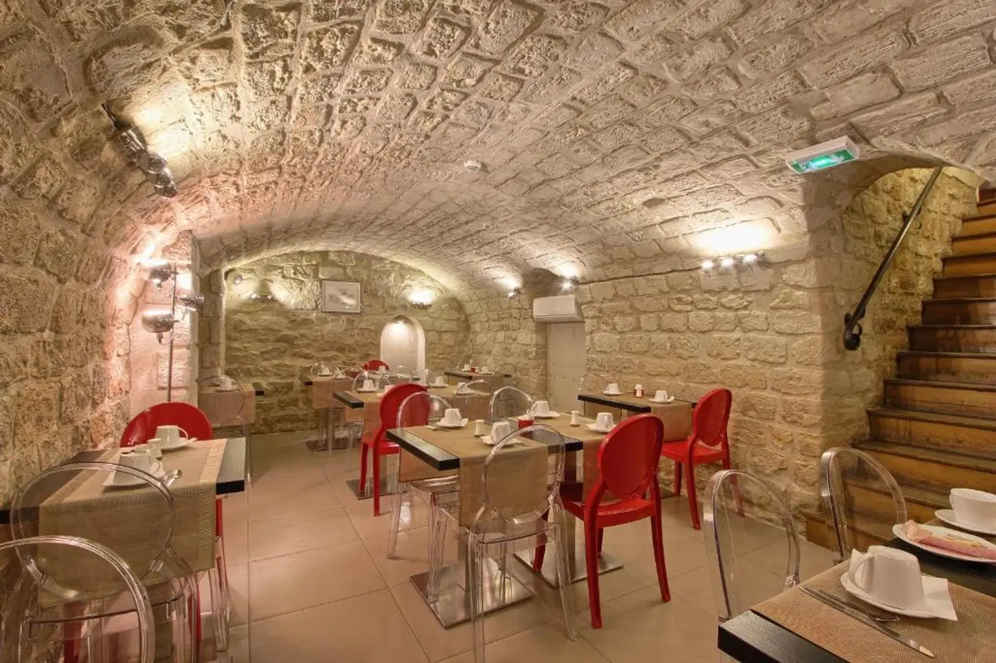 Villa Margaux Opéra Montmartre Restaurant