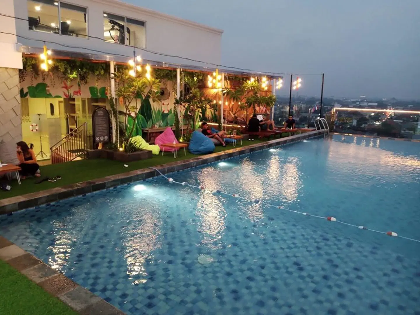 Solia Zigna Kampung Batik Laweyan OUTDOOR_POOL