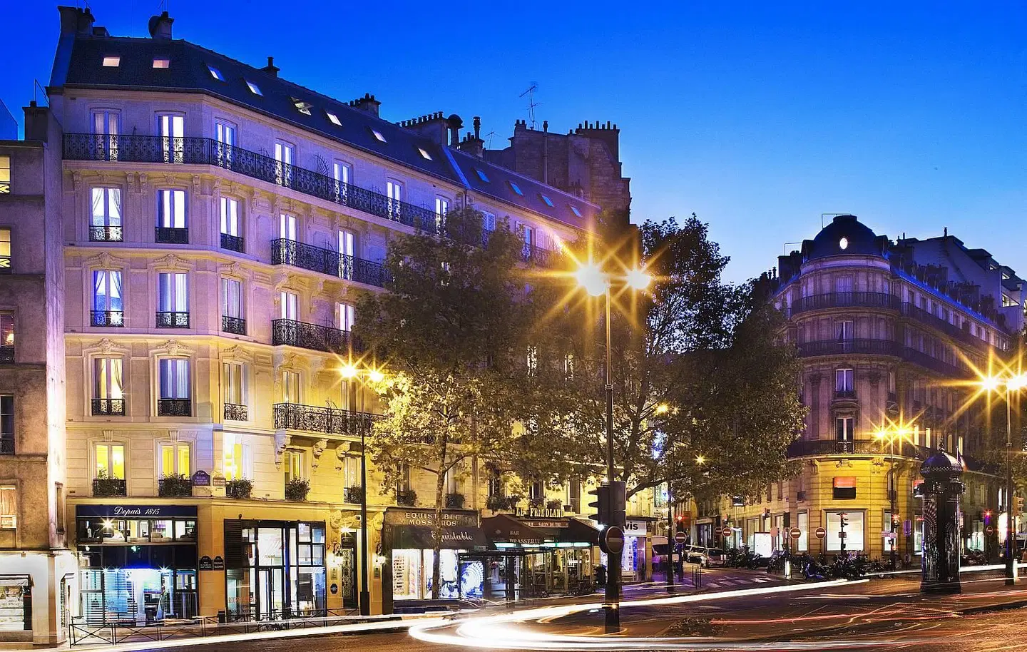 Hotel Plaza Elysées EXTERIOR