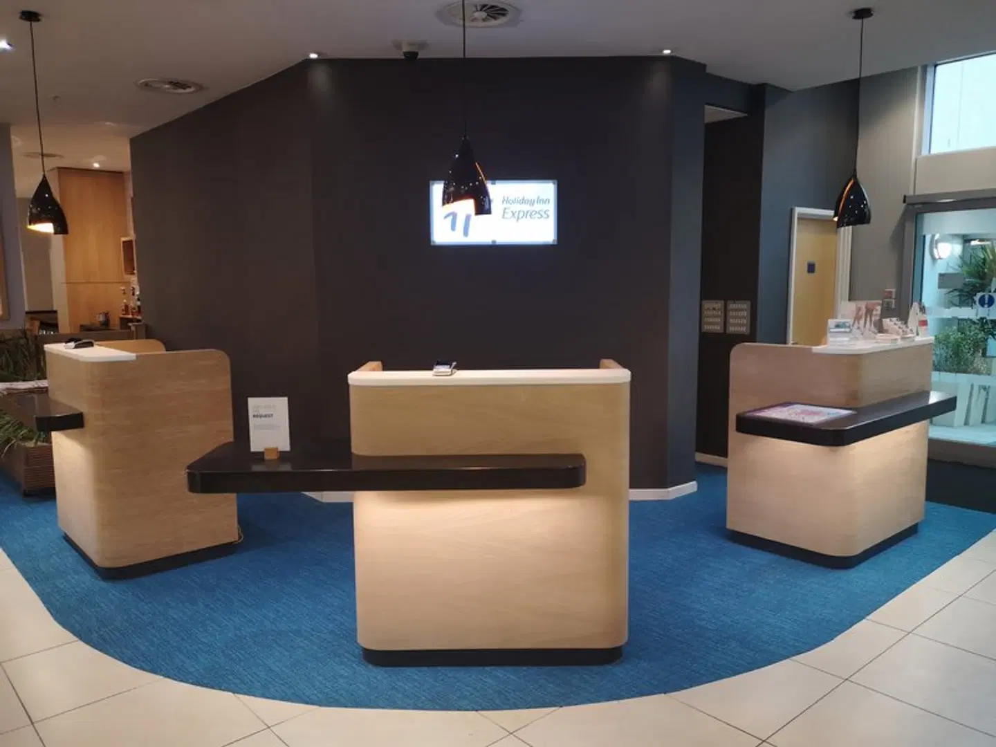 Holiday Inn Express Hull City Centre by IHG LOUNGE_LOBBY