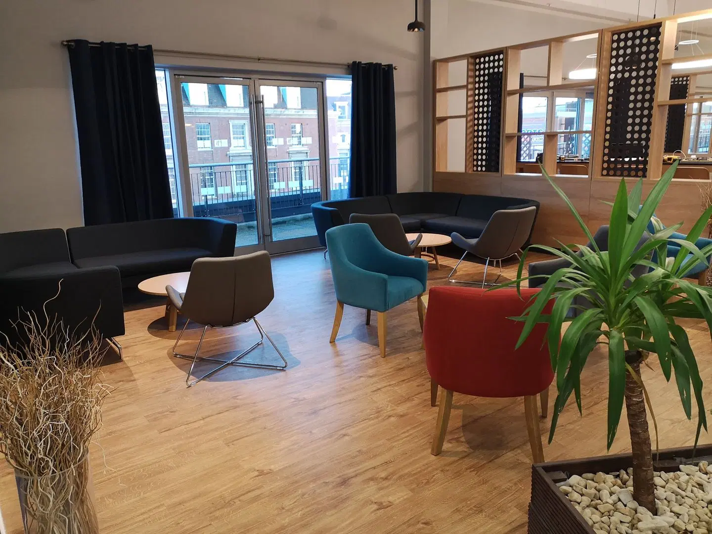 Holiday Inn Express Hull City Centre by IHG LOUNGE_LOBBY