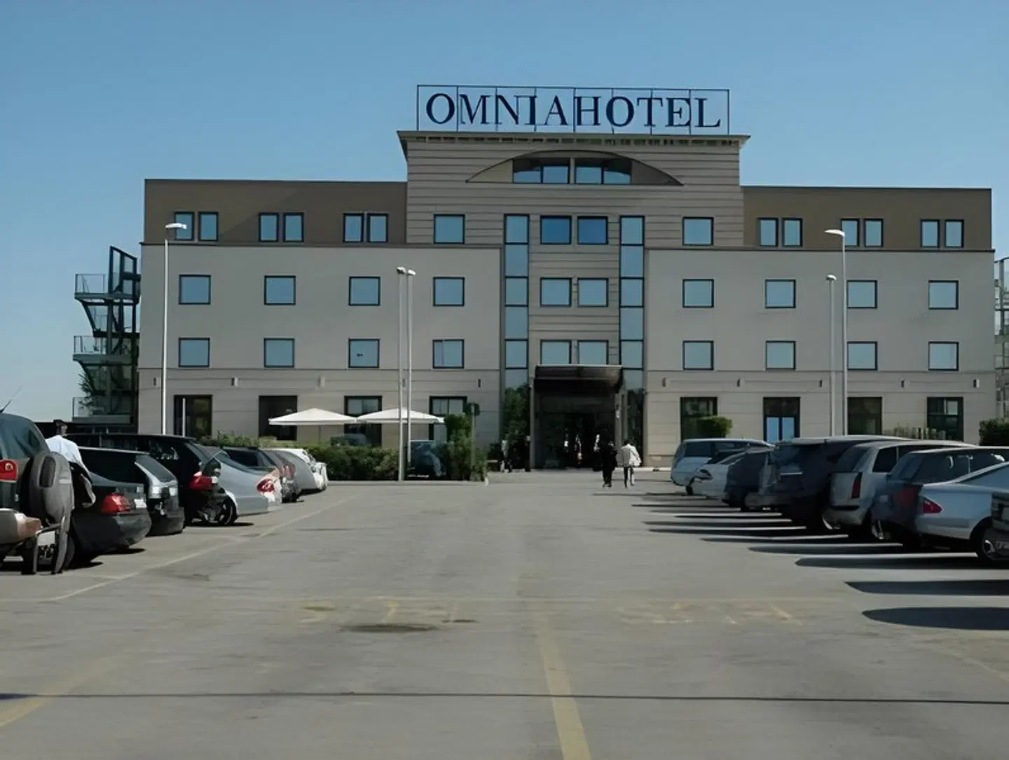 Omnia EXTERIOR