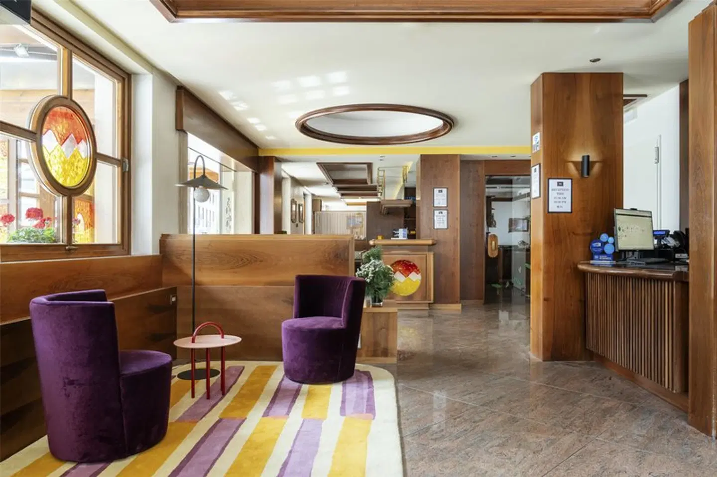 Hotel Nevada Bar