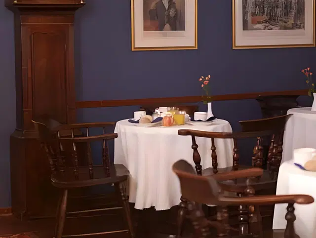 Collector's Lord Nelson Hotel Restaurant
