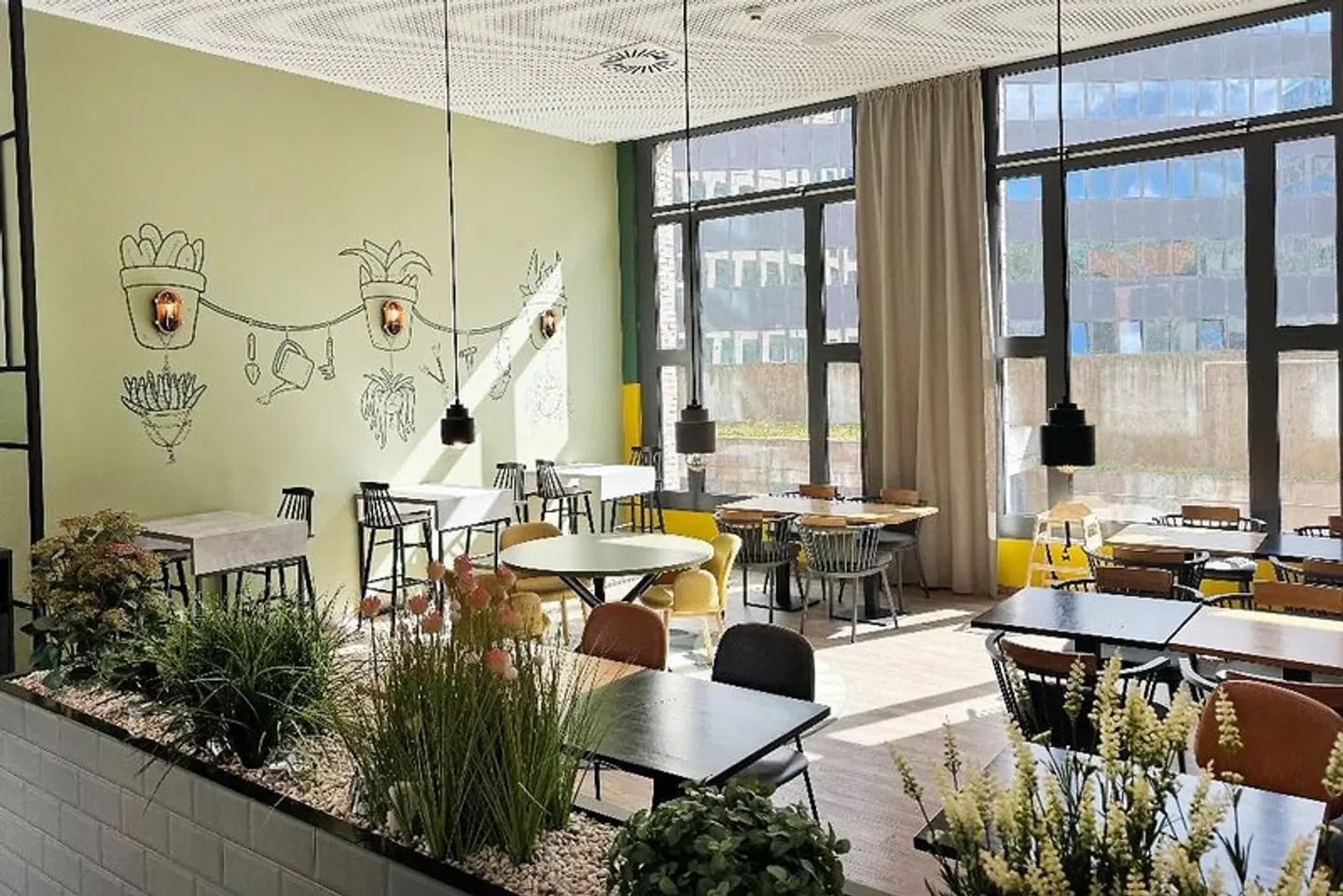 Holiday Inn - the niu, Dwarf Berlin Schöneberg RESTAURANT
