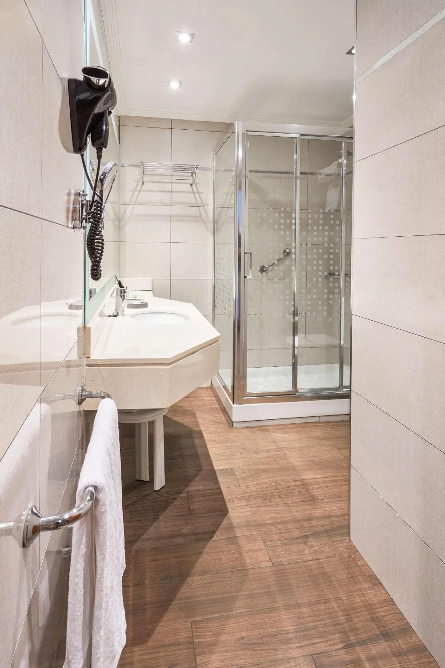 Casón del Tormes Badezimmer
