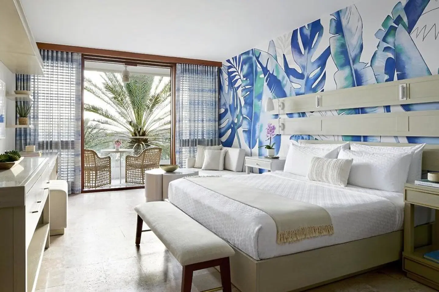 Sandals Royal Curaçao ROOM_EXAMPLE