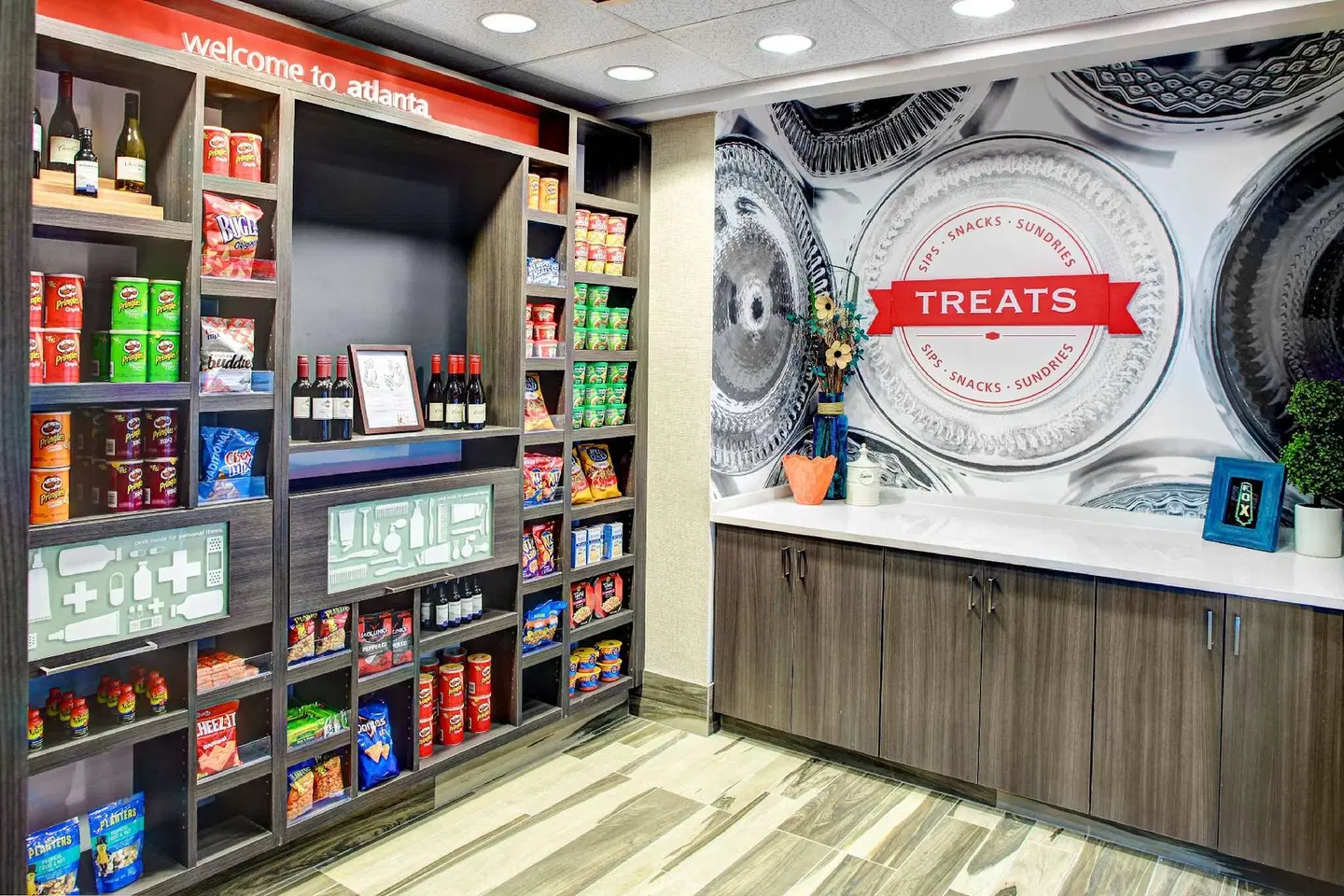 Hampton Inn & Suites by Hilton Atlanta Perimeter Dunwoody Bar