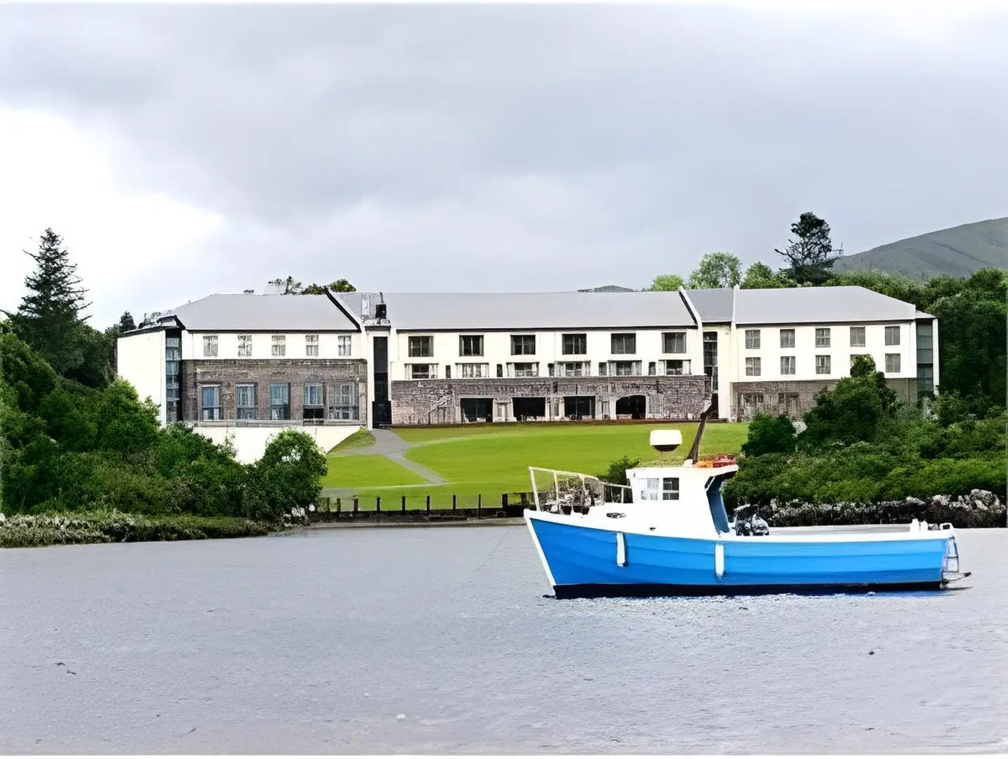 Sneem Hotel EXTERIOR