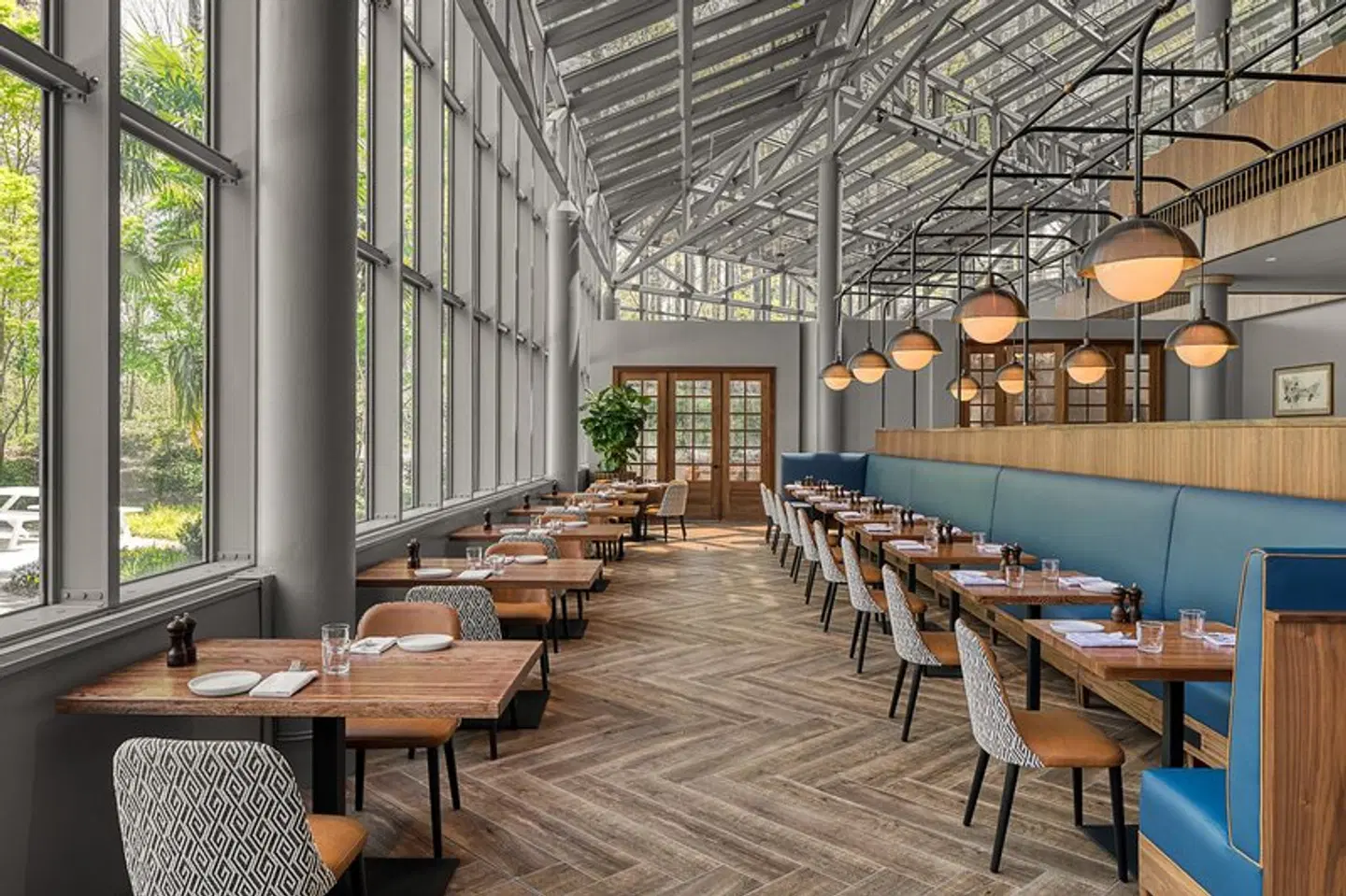 Crowne Plaza Hotel Atlanta Perimeter at Ravinia Bar