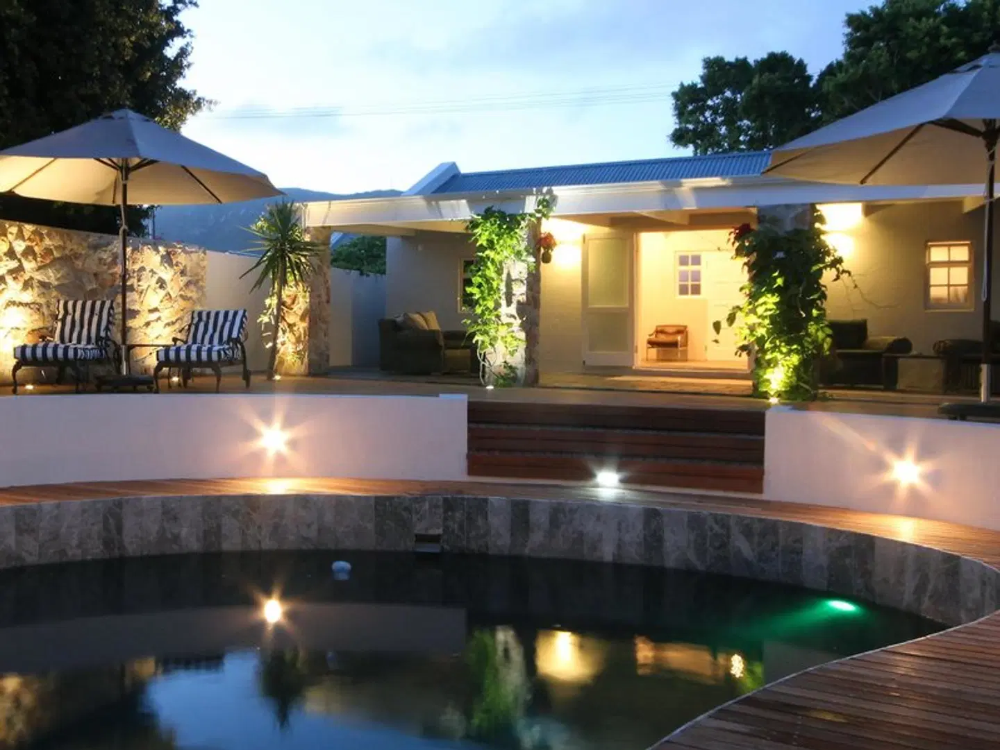 The Gregoire Boutique Hotel OUTDOOR_POOL