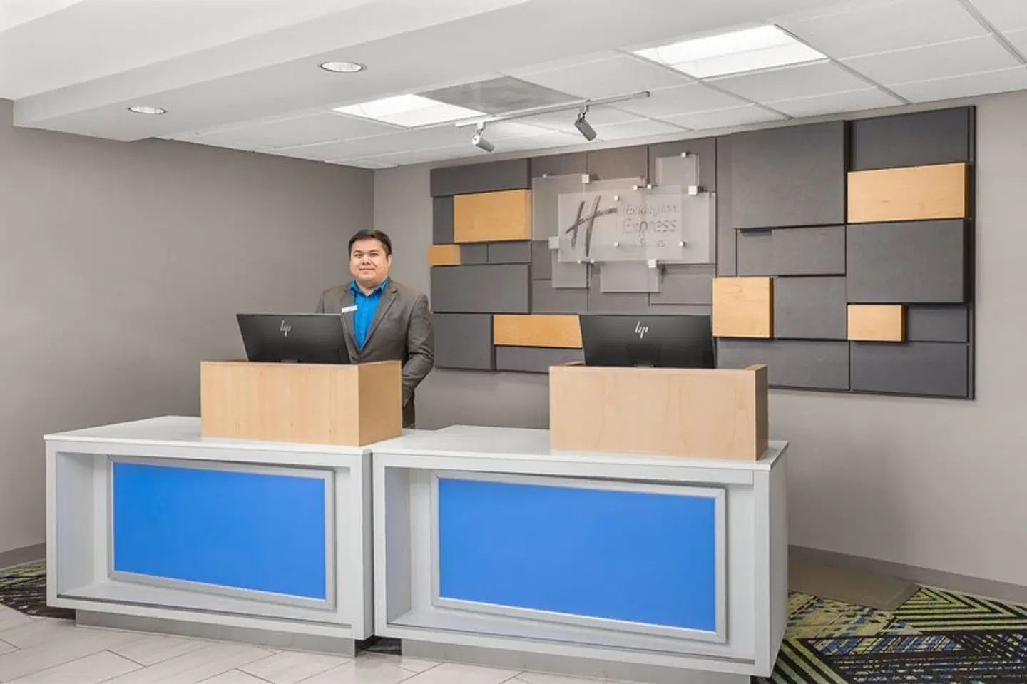 Holiday Inn Express & Suites Sacramento Airport Natomas by IHG LOUNGE_LOBBY