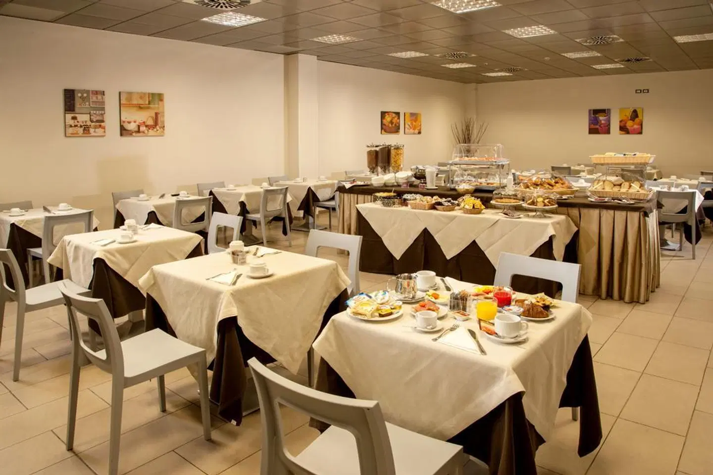 Artis Restaurant