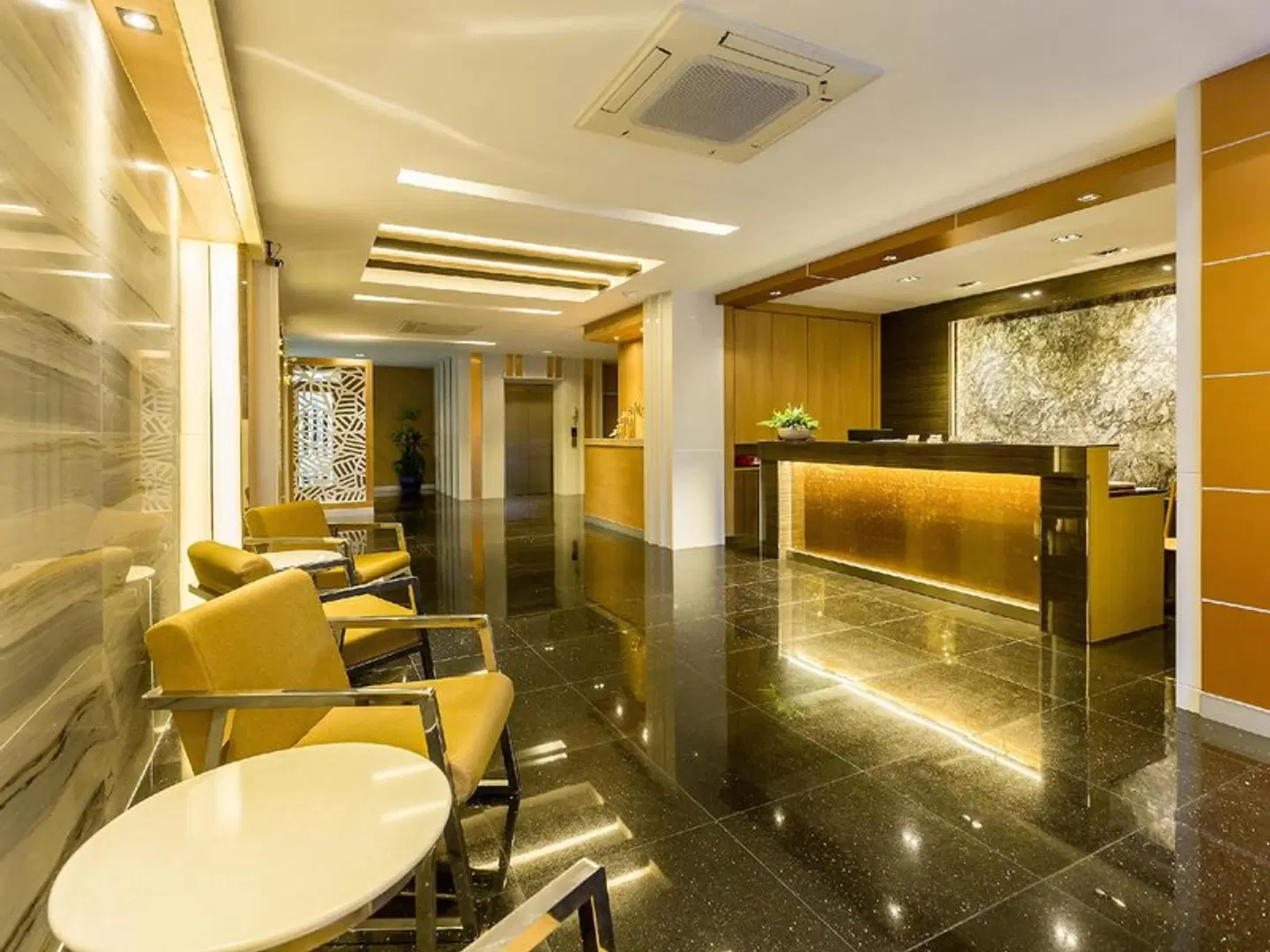 V Hotel Ubon Ratchathani LOUNGE_LOBBY