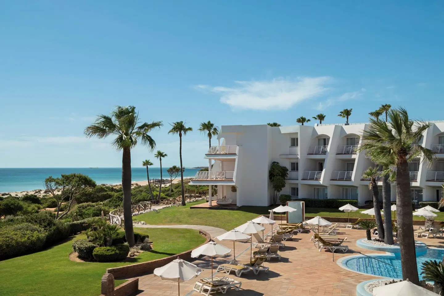 Iberostar Waves Royal Andalus Garten