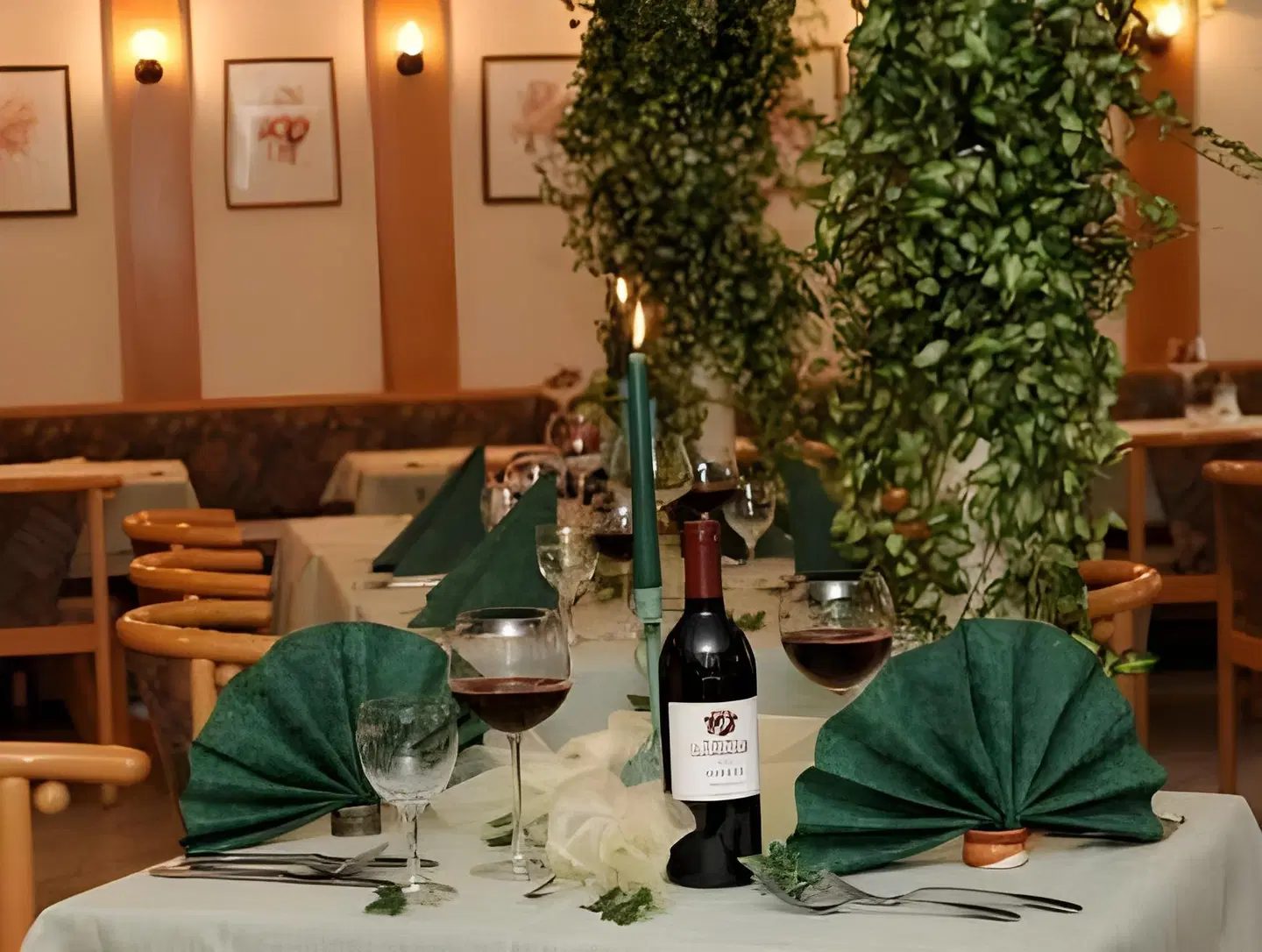 Hotel Früchtl - Wirtshaus Zum Bräu Restaurant