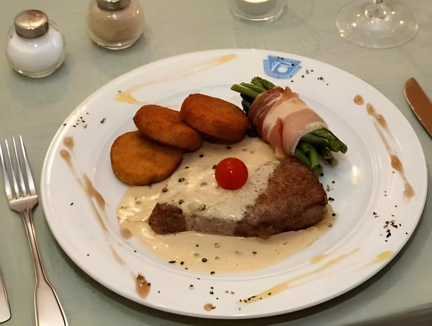 Hotel Früchtl - Wirtshaus Zum Bräu Restaurant