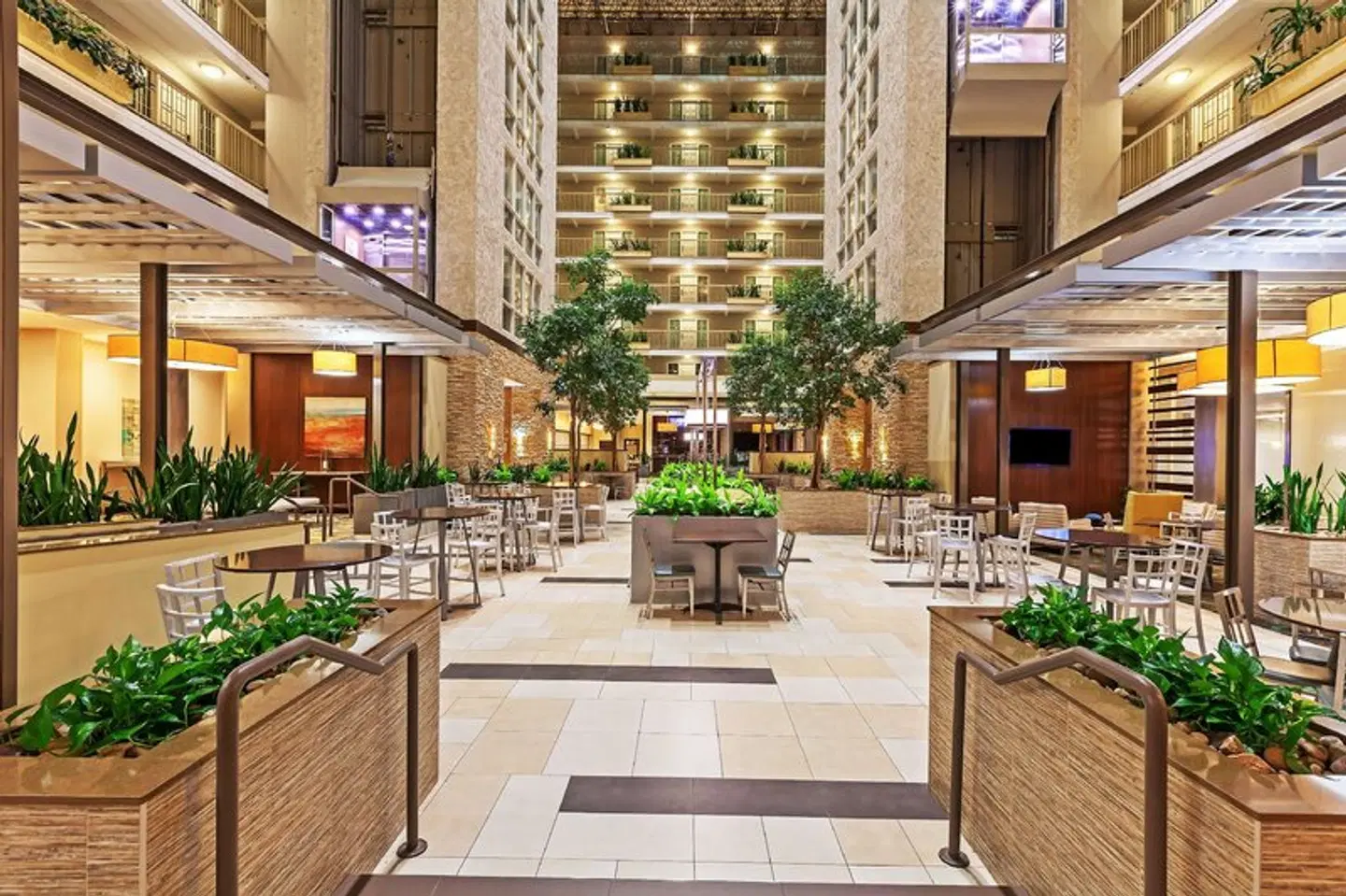 Embassy Suites by Hilton Dallas Market Center TERRACE