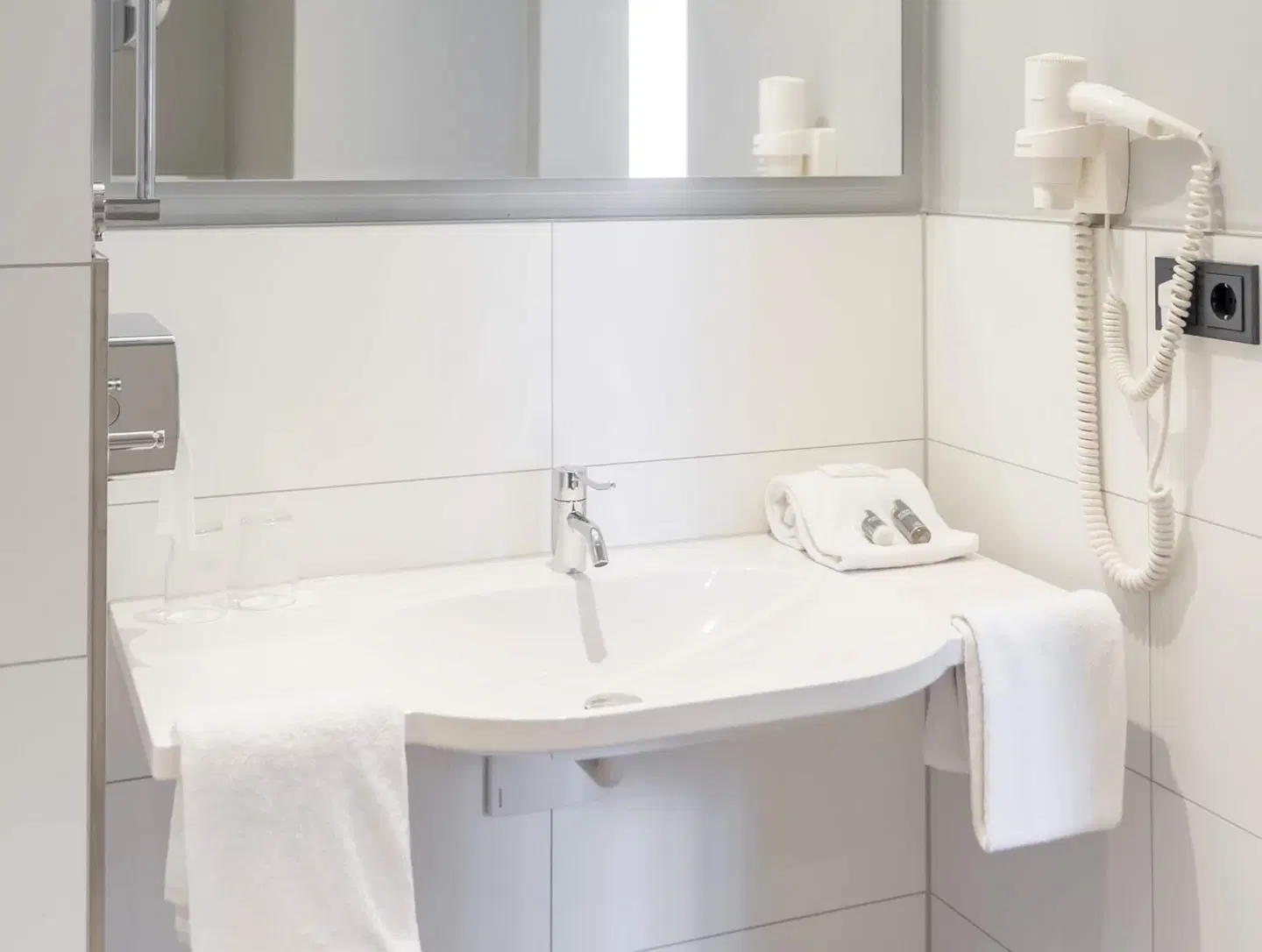 Ramada by Wyndham Flensburg Badezimmer