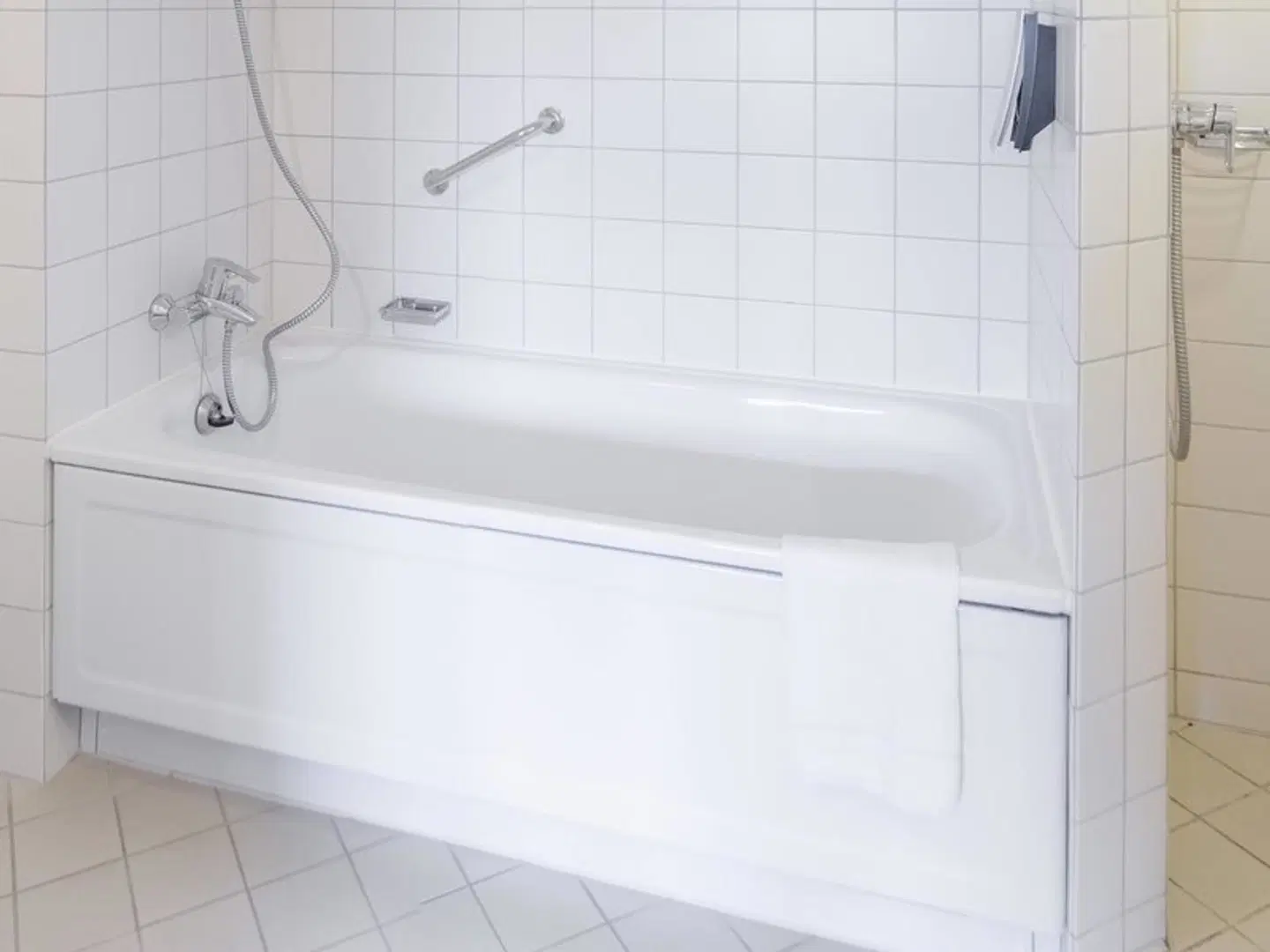 Ramada by Wyndham Flensburg Badezimmer