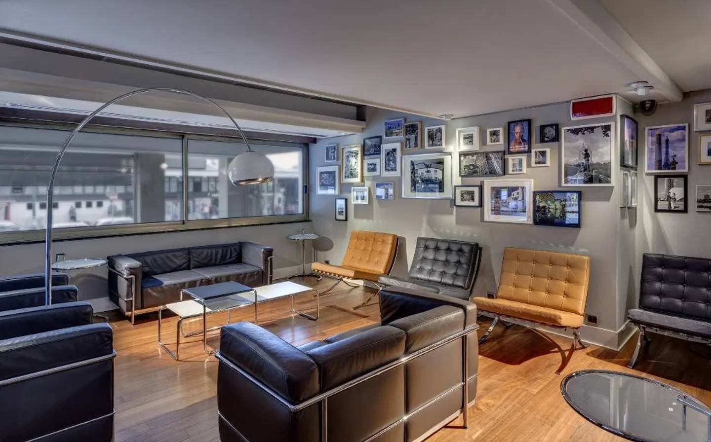 Plaza LOUNGE_LOBBY