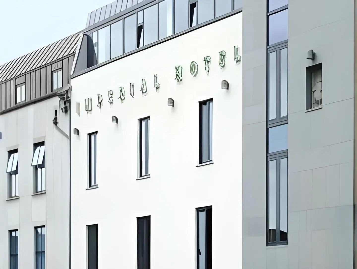Imperial EXTERIOR