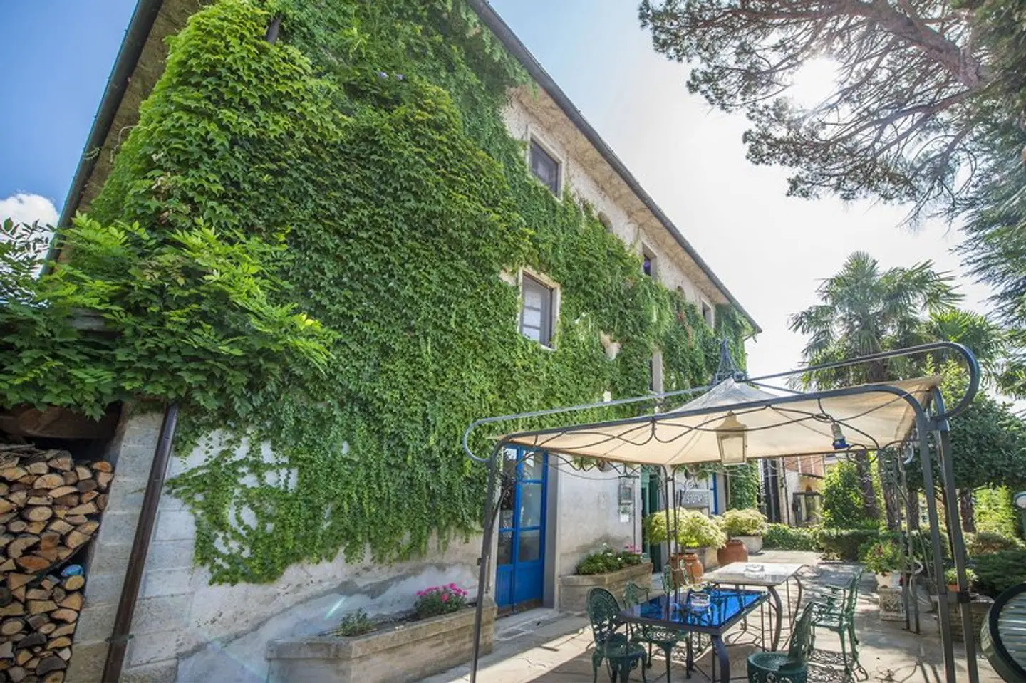 Relais Oroscopo EXTERIOR