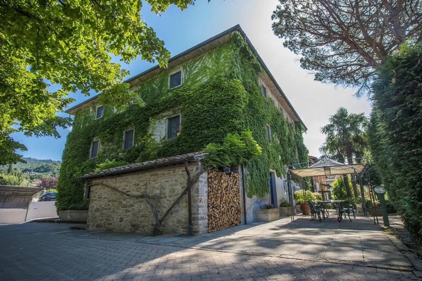 Relais Oroscopo EXTERIOR