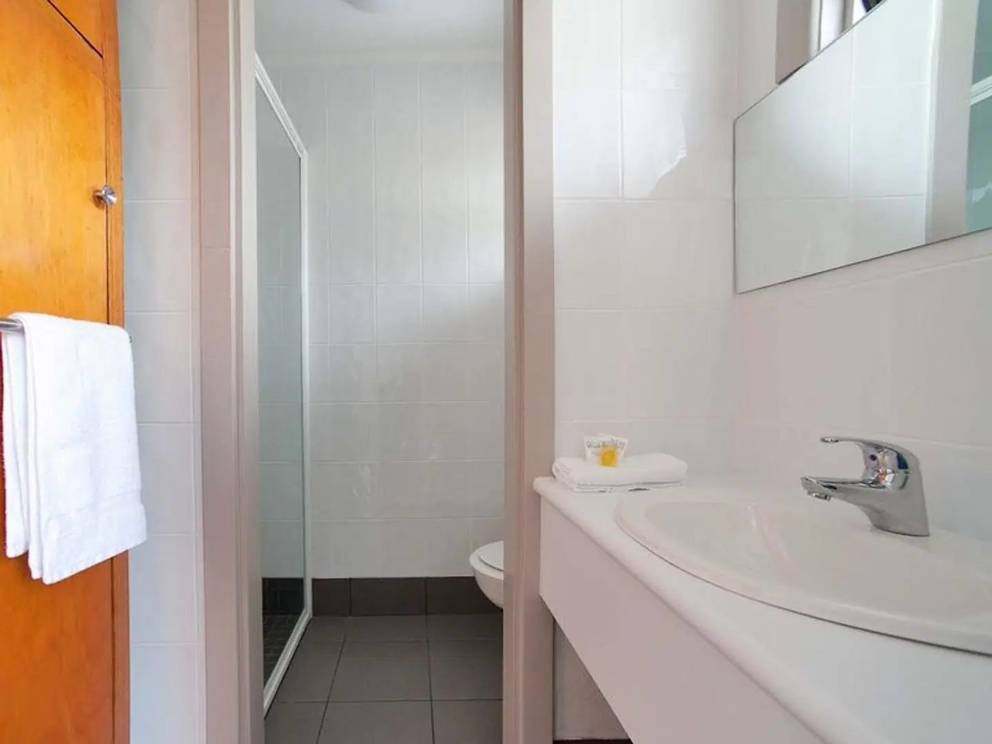 Burnie Ocean View Motel BATHROOM