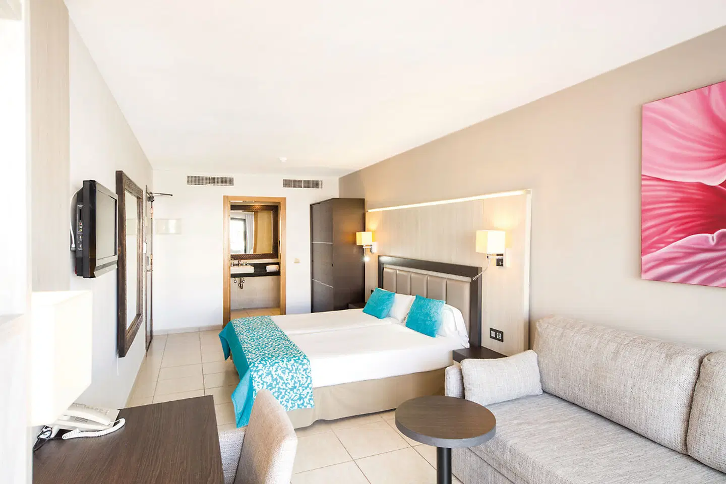 FERGUS Style Bahamas ROOM_EXAMPLE