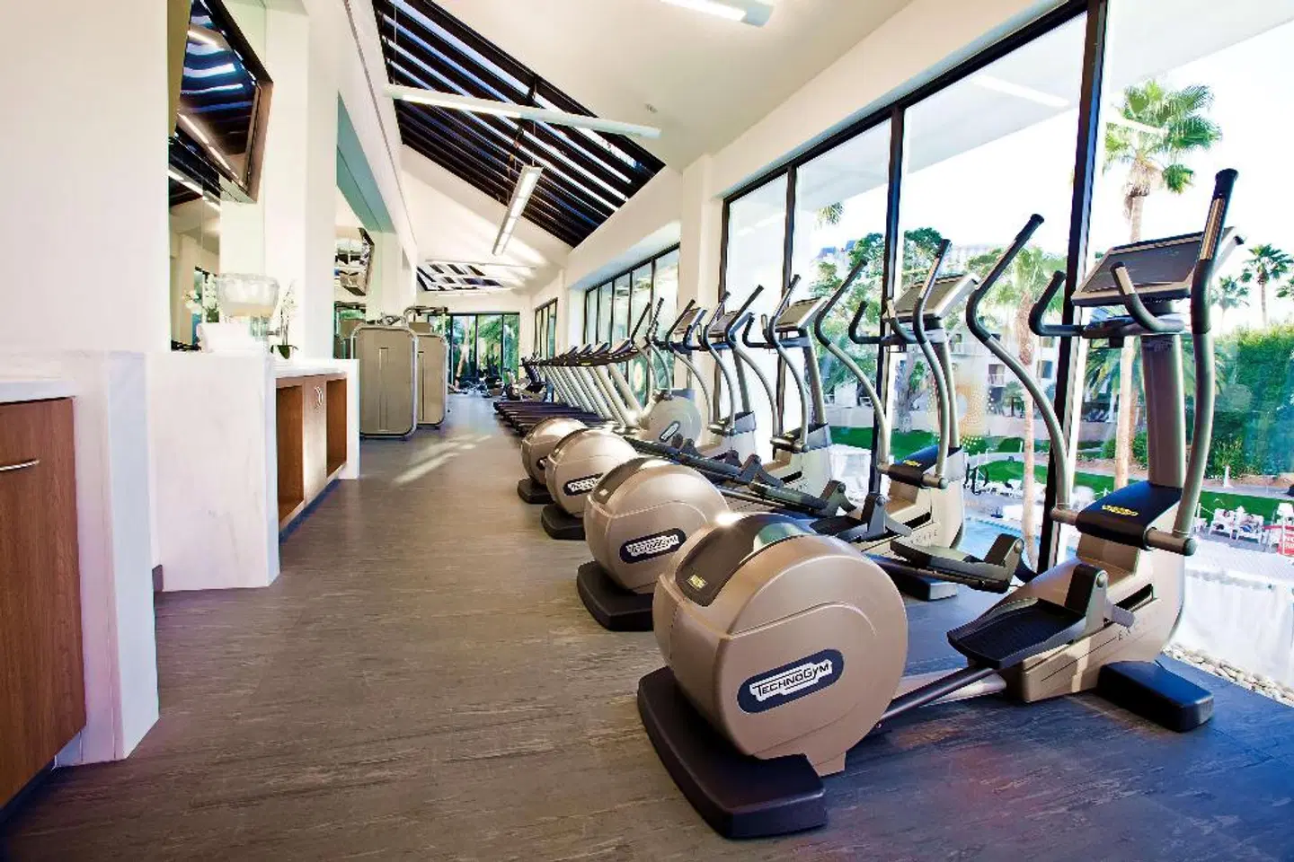 Tropicana Las Vegas - a DoubleTree by Hilton Hotel SPORTS_AND_LEISURE