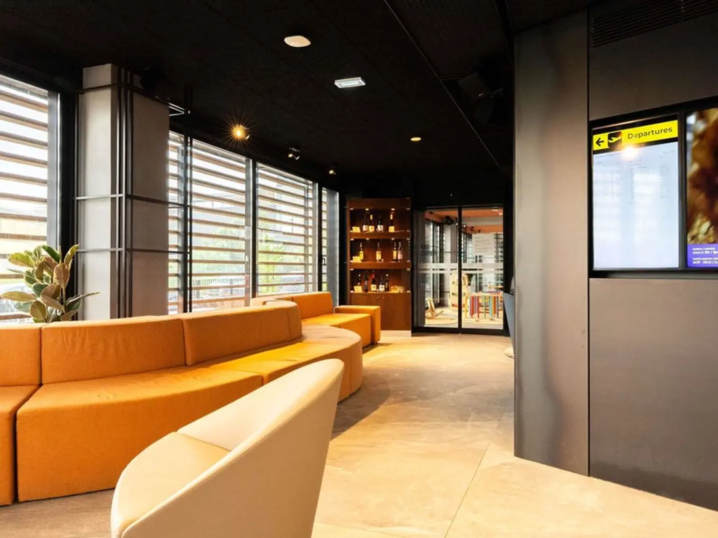 ibis Styles Lisboa Aeroporto LOUNGE_LOBBY