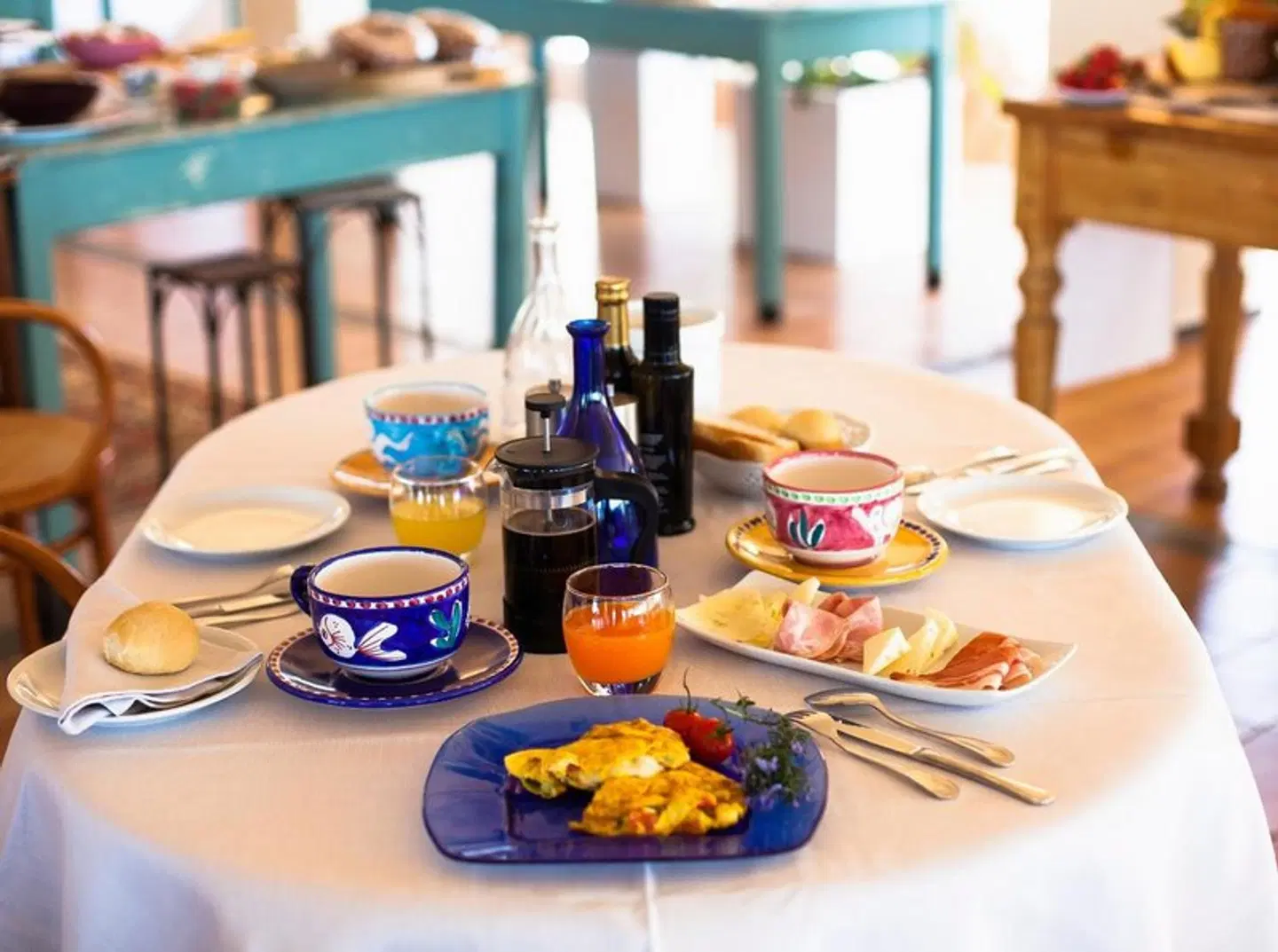 Hotel Emilia Restaurant