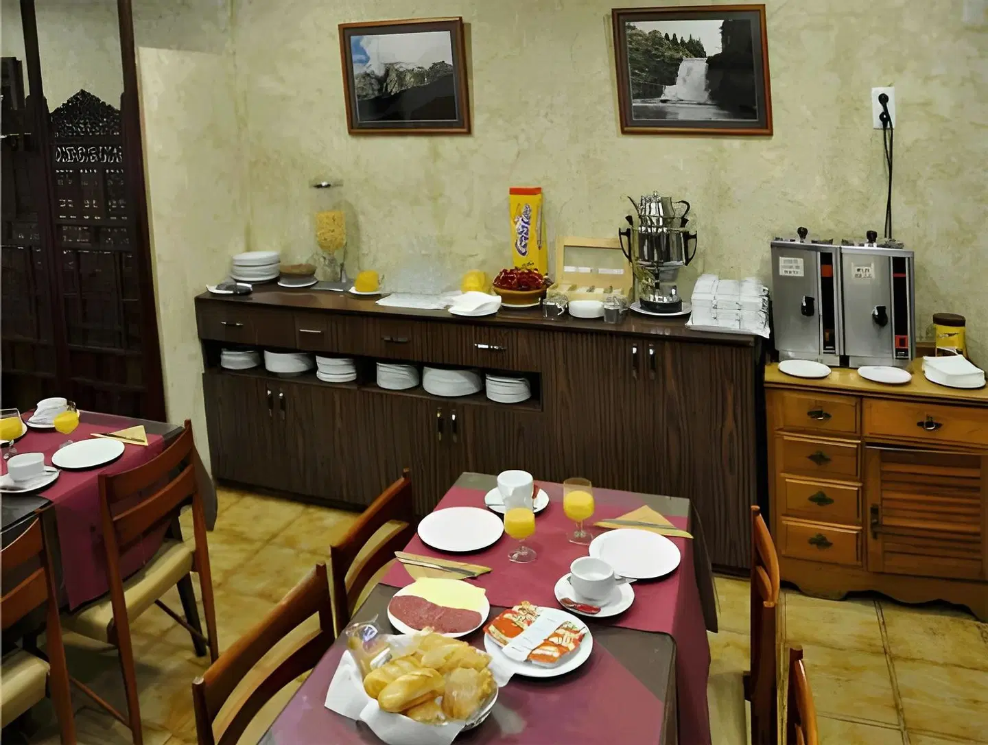 Pensión El Amigo Restaurant