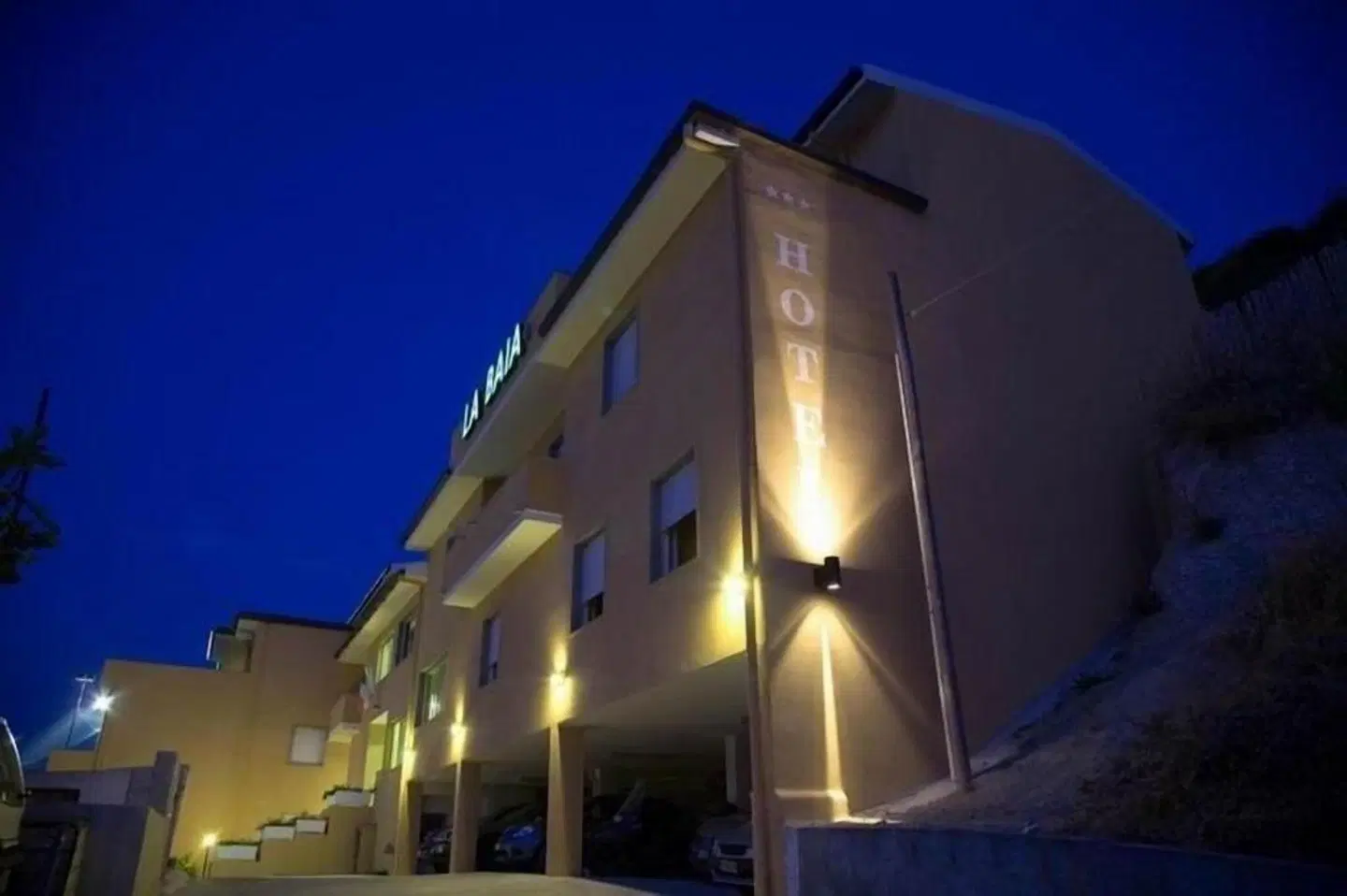 La Baia Hotel Residence EXTERIOR