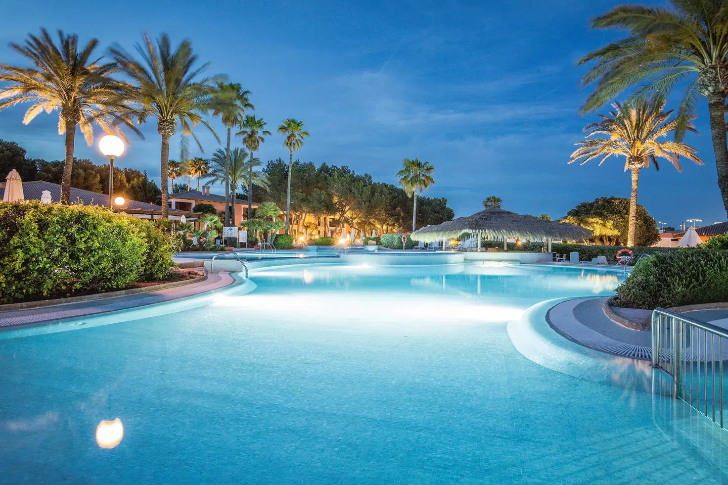 Blau Colonia Sant Jordi OUTDOOR_POOL
