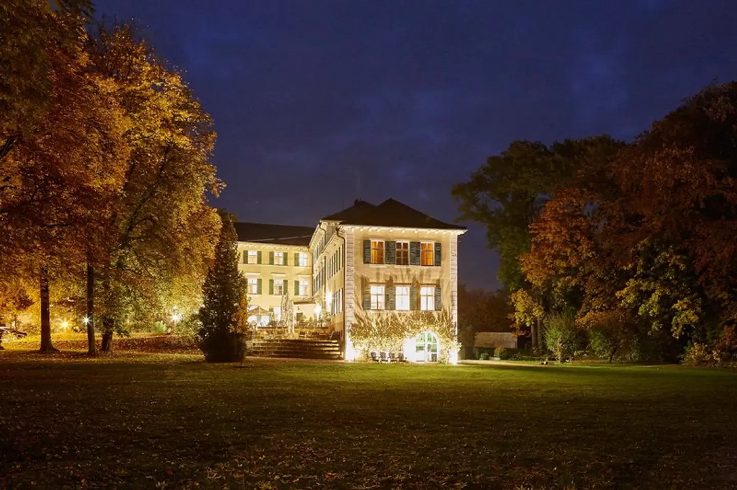 Schloß Burgellern EXTERIOR