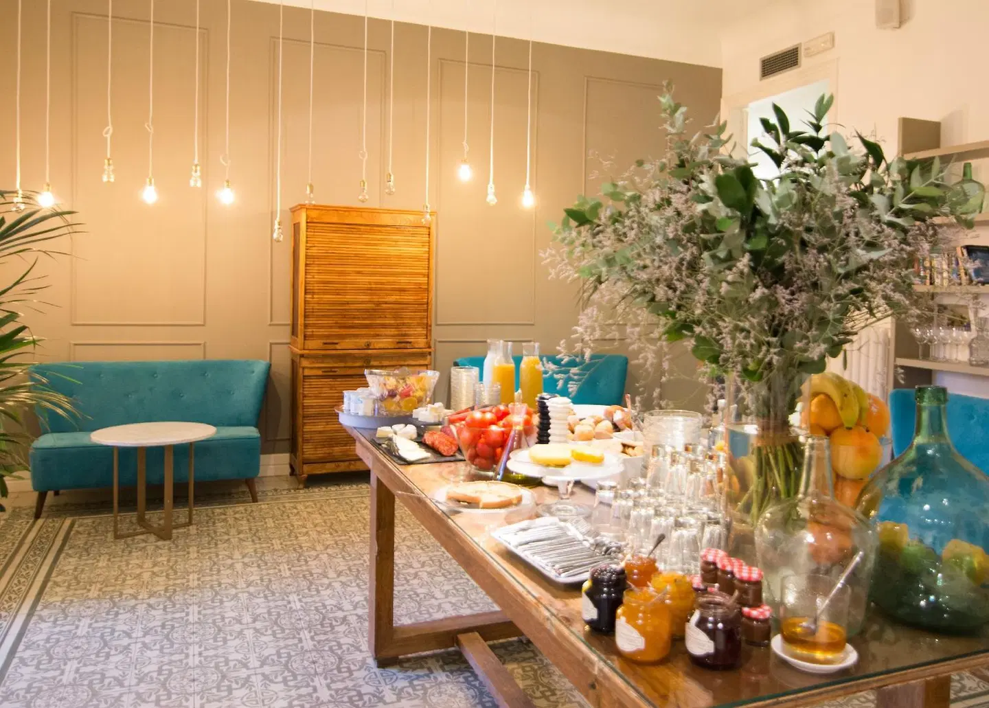 Forget Me Not Plus Restaurant