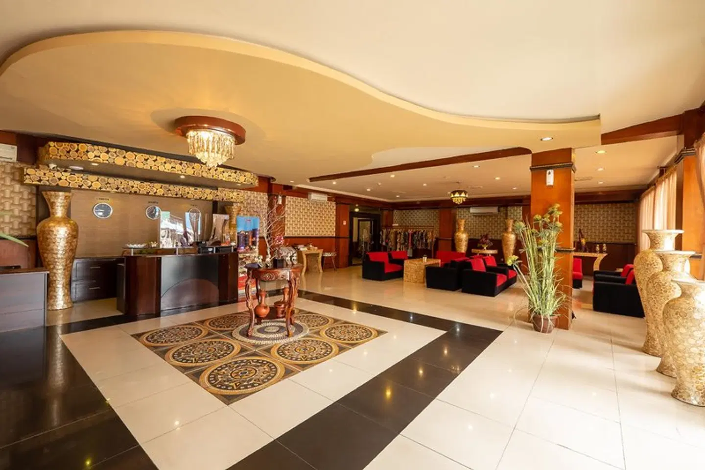 Red Chilies Hotel LOUNGE_LOBBY