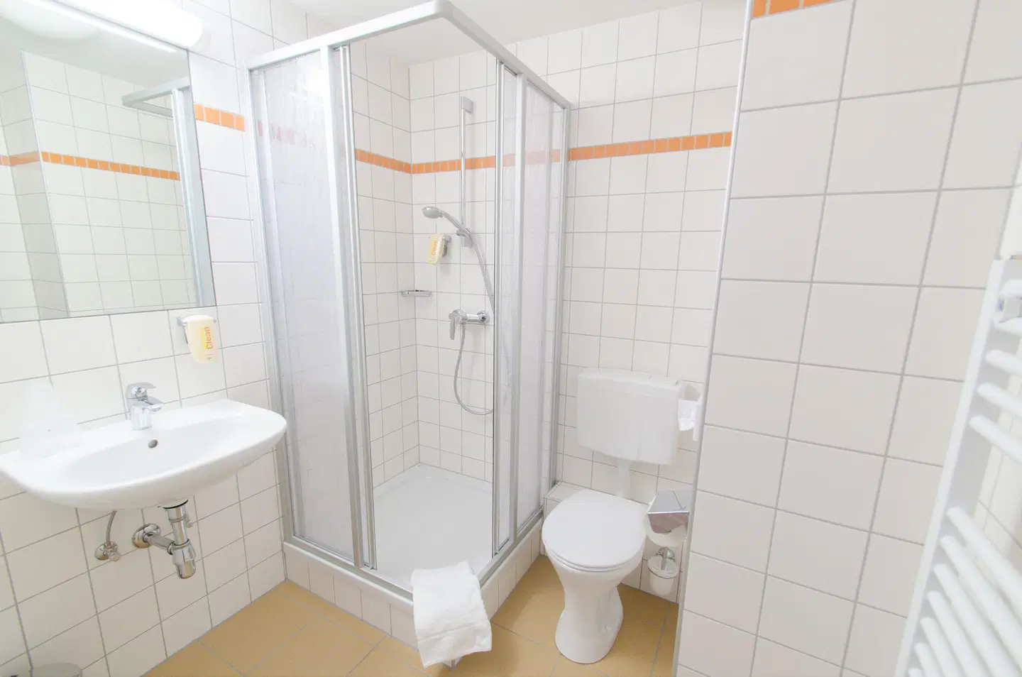 JUFA Hochkar Sport Resort Badezimmer