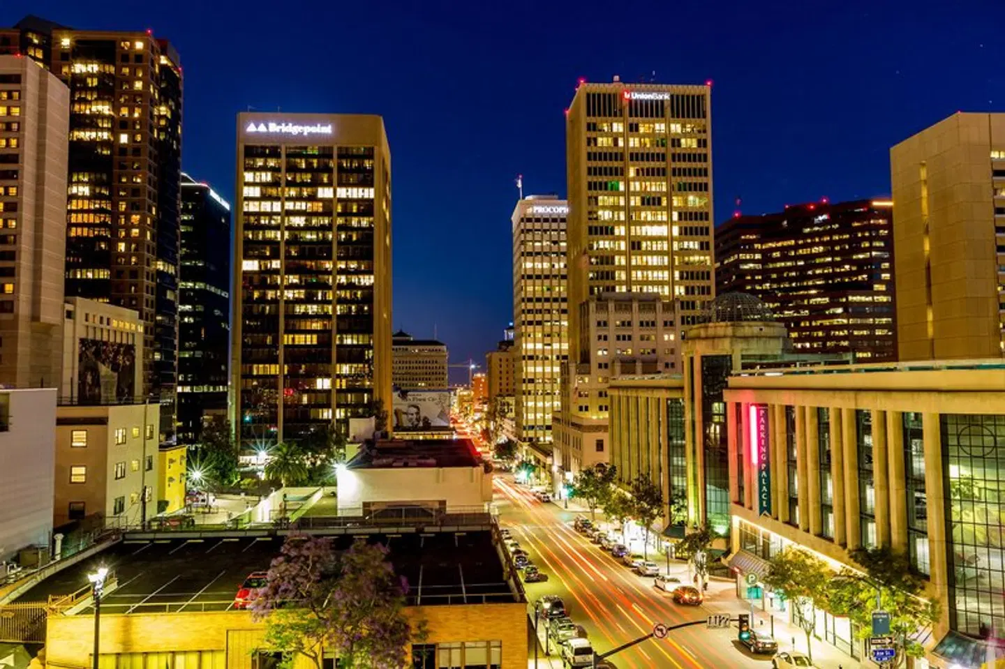 Holiday Inn Express - Downtown San Diego EXTERIOR