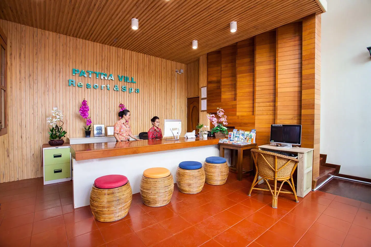 Pattra Vill Resort Bar