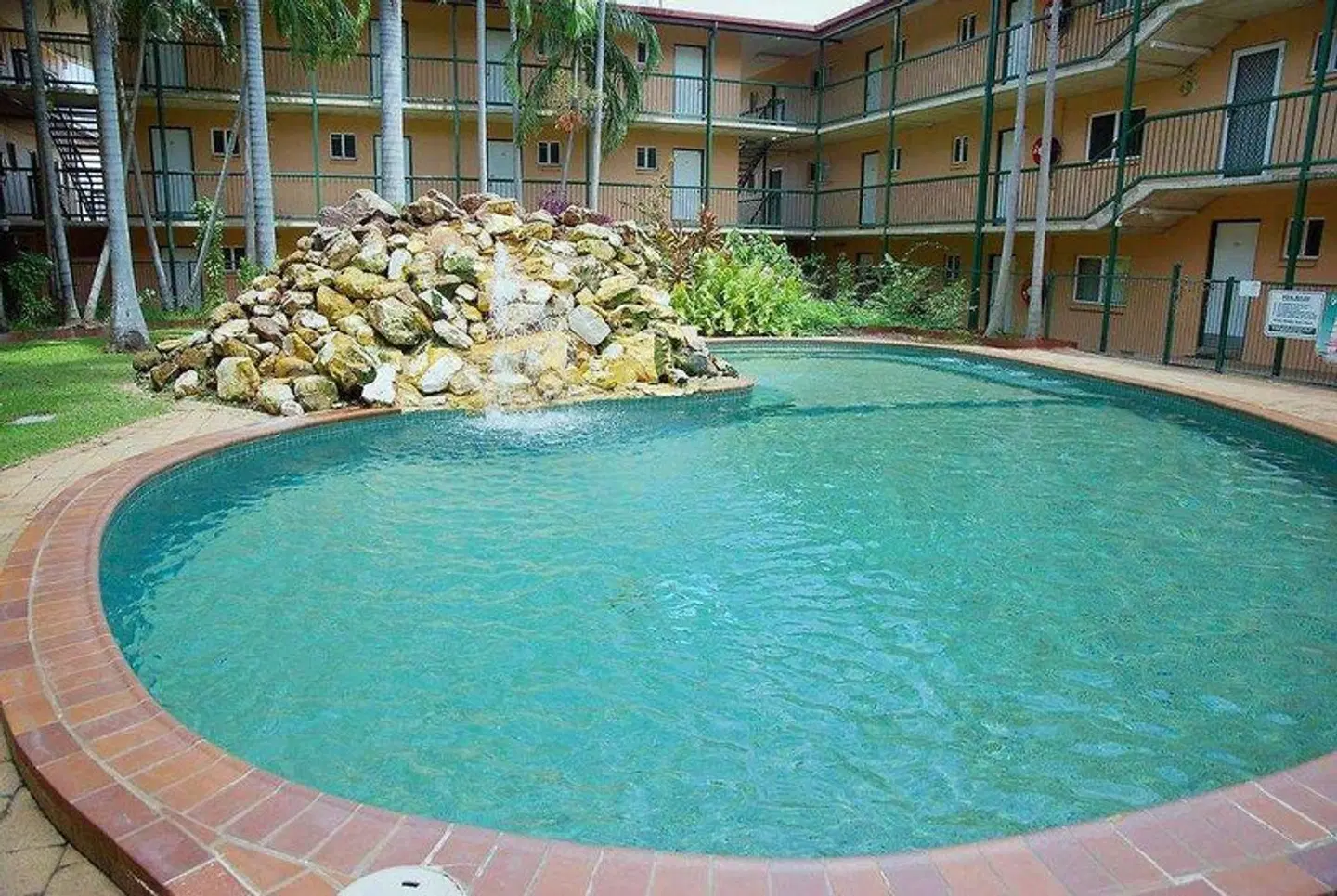 Alatai Holiday Apartments OUTDOOR_POOL