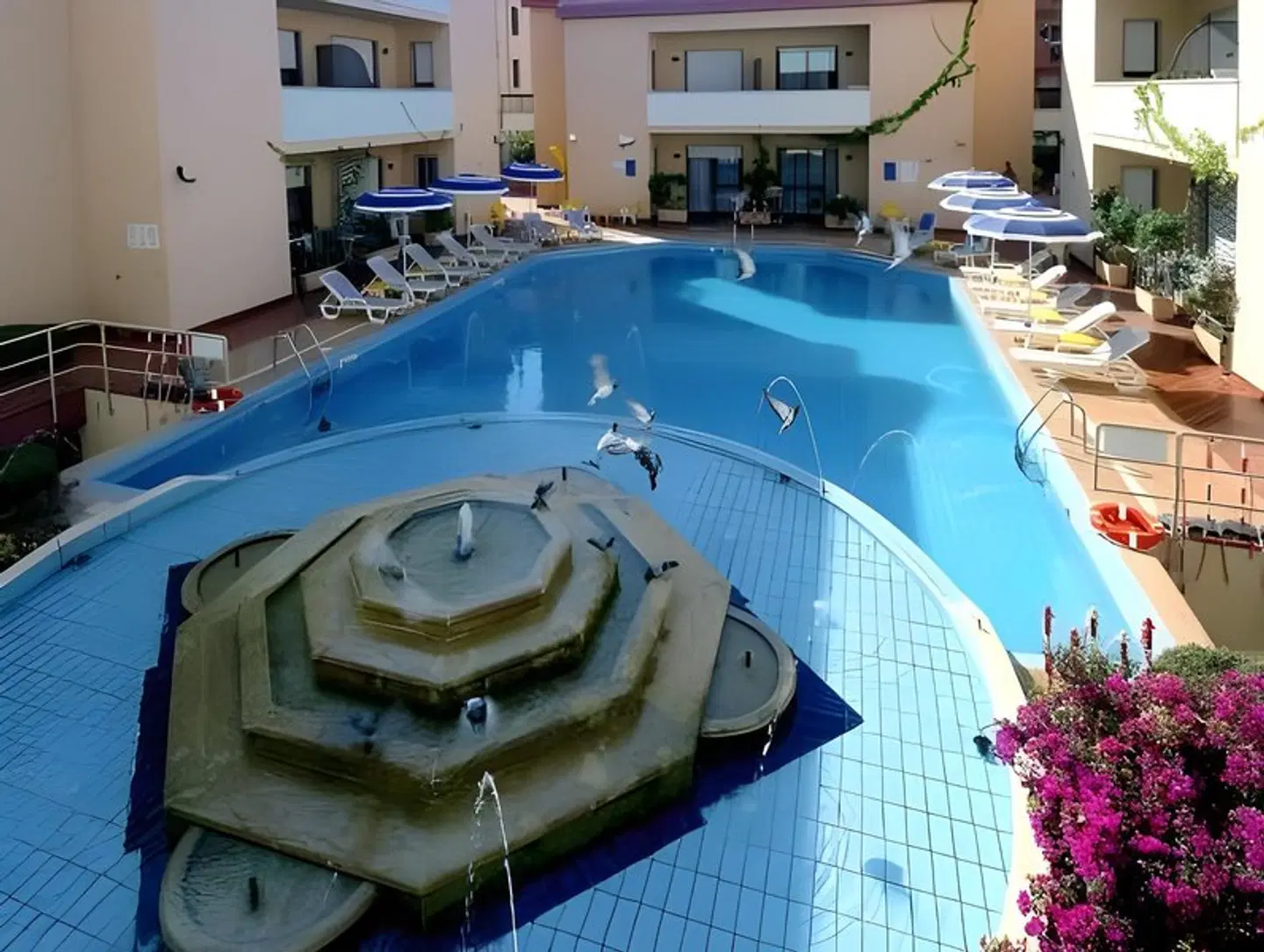 Residence Picalè Hallenbad