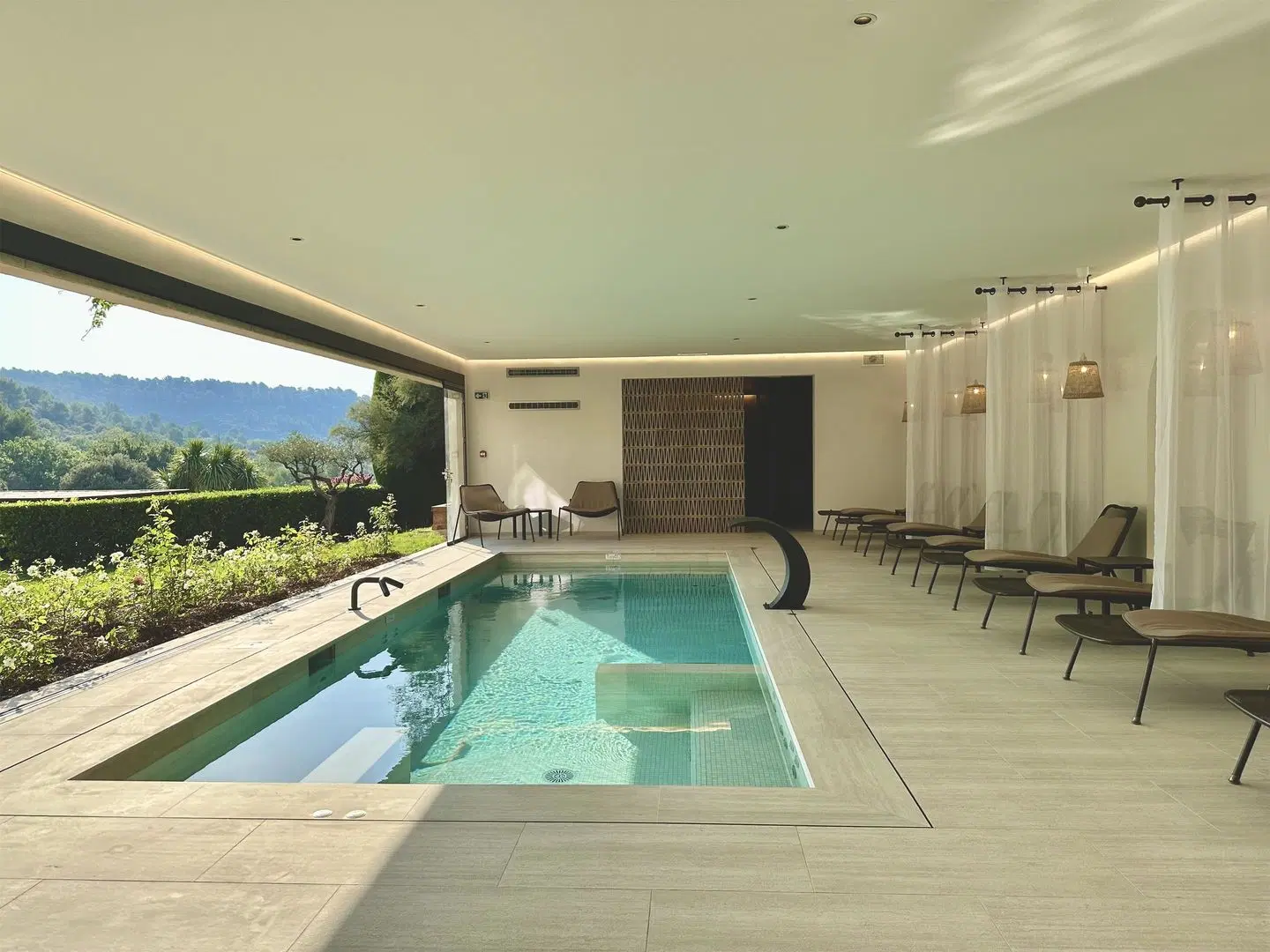 La Bastide di Calalou, BW Signature Collection Hallenbad
