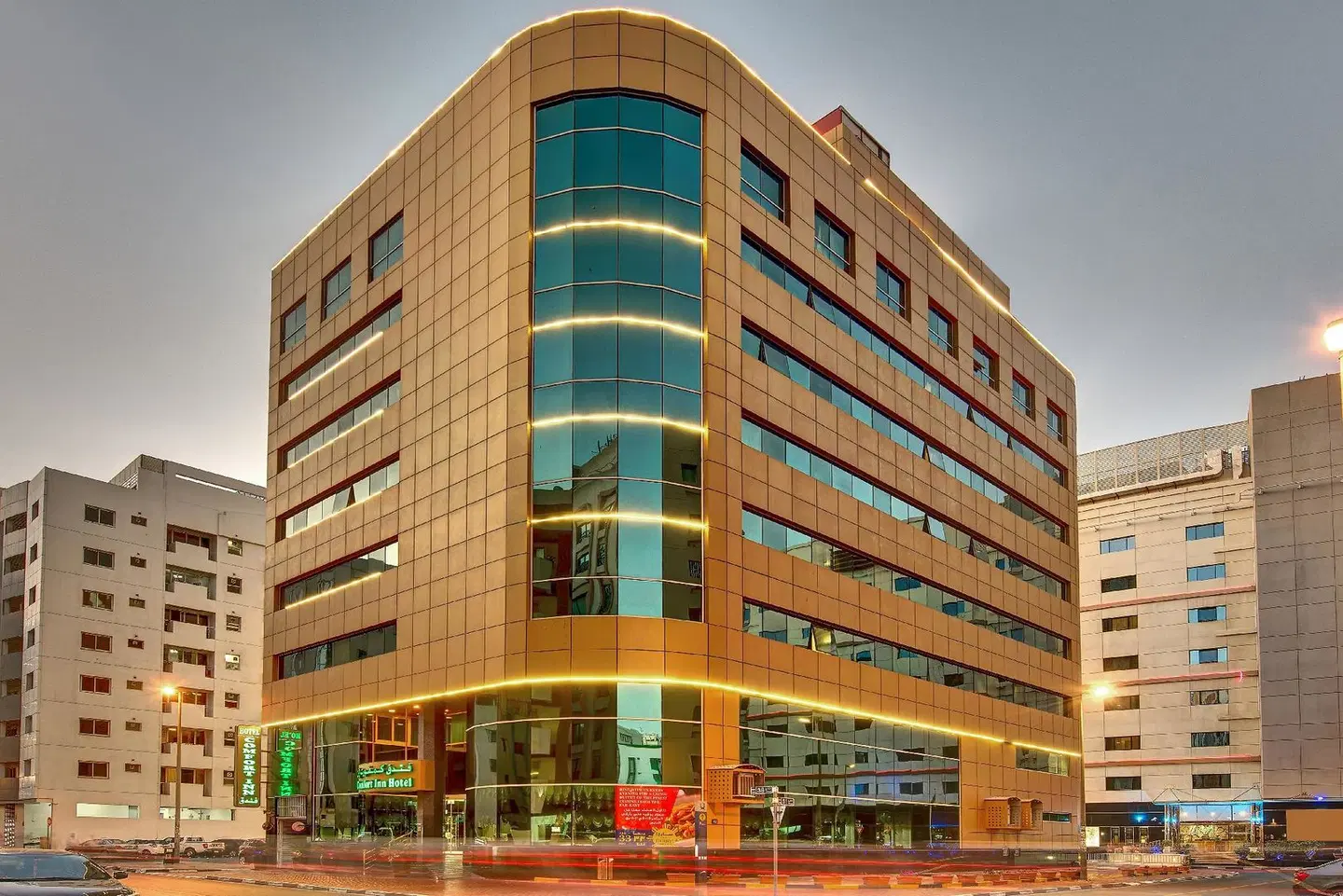 Comfort Inn Hotel Dubai EXTERIOR