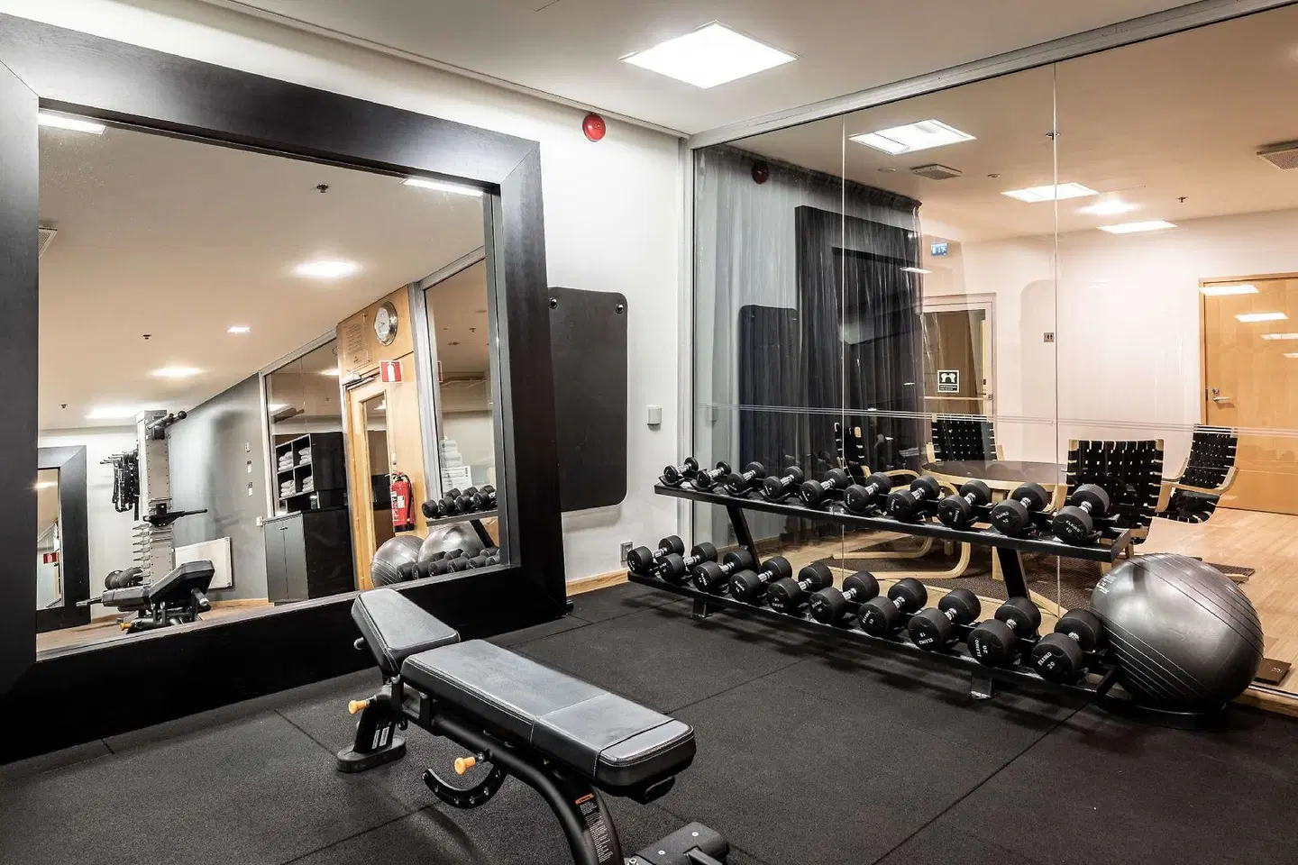 Hilton Helsinki Airport HEALTH_BEAUTY