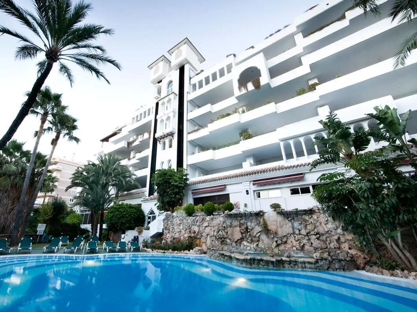 Aparthotel Monarque Sultán EXTERIOR