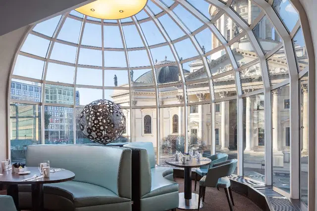 Hilton Berlin LOUNGE_LOBBY