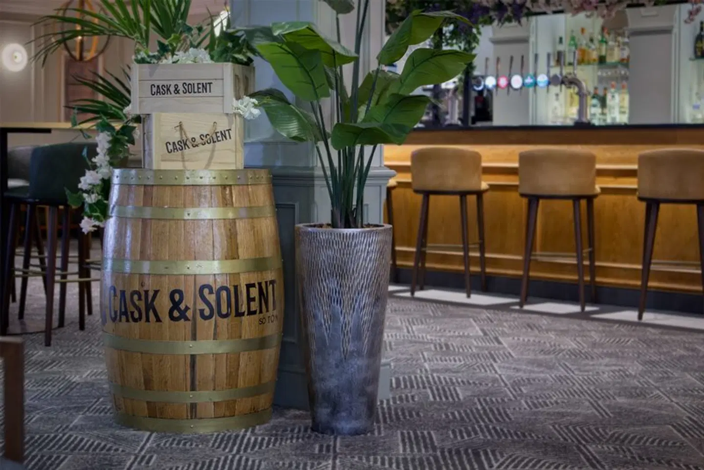 DoubleTree by Hilton Hotel Southampton Bar